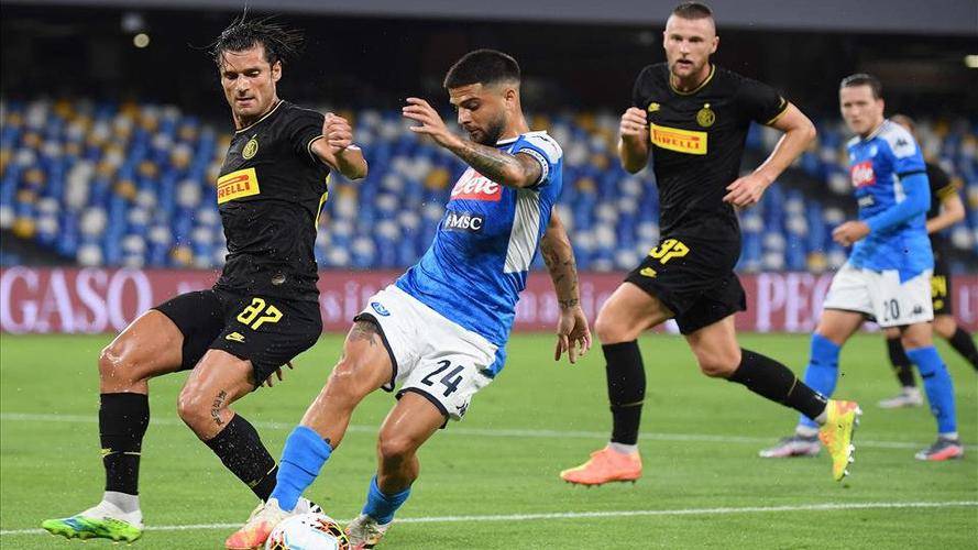 的防守与高 的防守与高