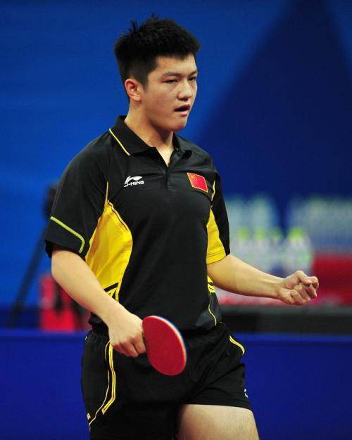 施耐德曼多 施耐德曼多